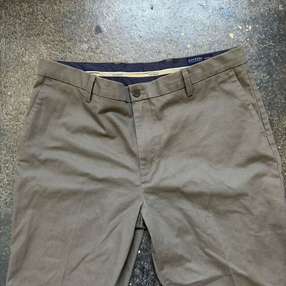 Dockers Men’s Signature Khaki Flex Comfort Classic Fit Flat Front Size 39x29.5 - Picture 9 of 11